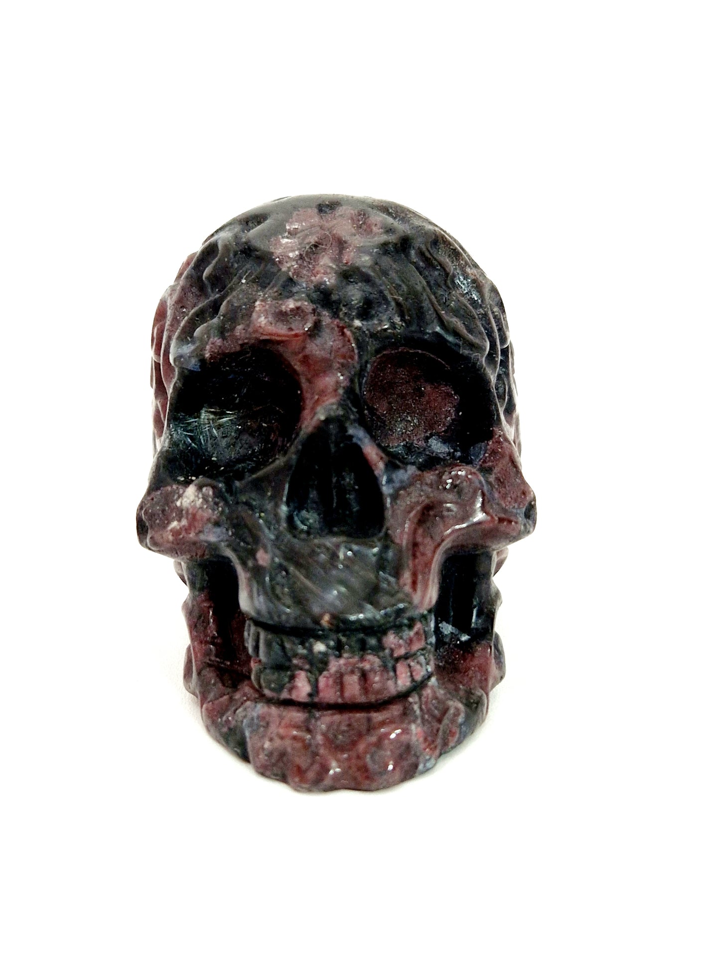 Hand-Carved Garnet Skull - Gothic Elegance