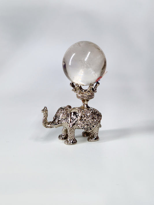 Silver Colour Metal Elephant Sphere Stand