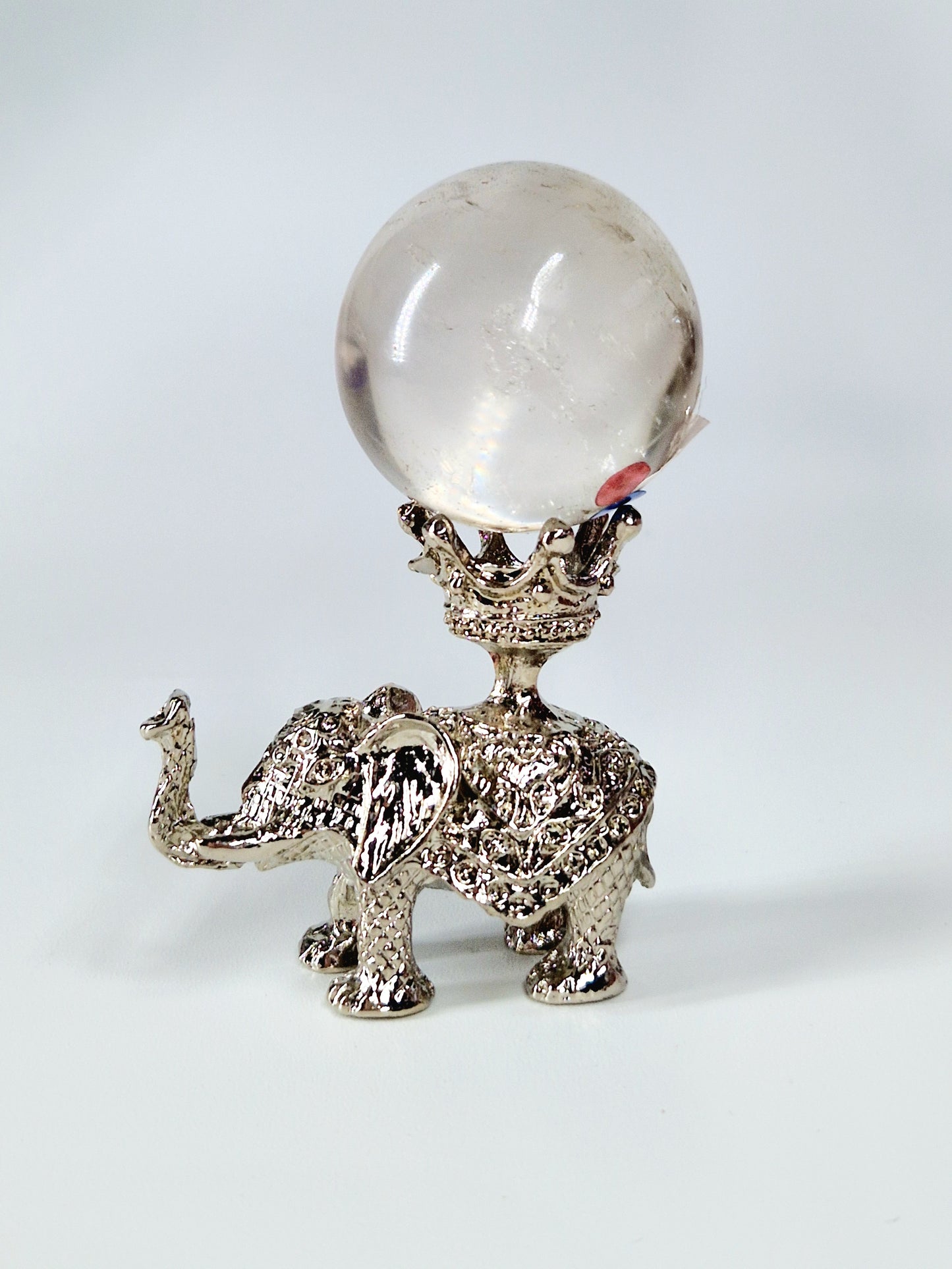 Silver Colour Metal Elephant Sphere Stand