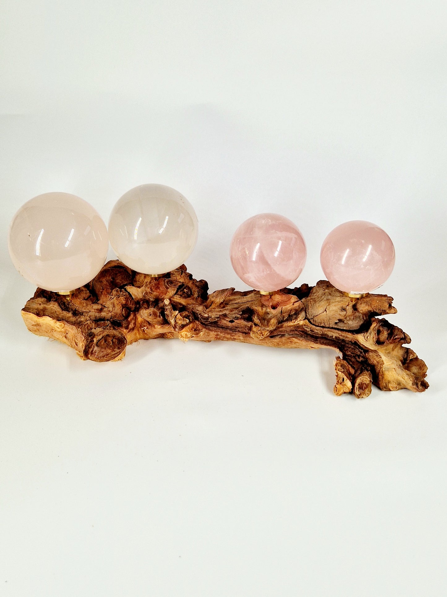 Driftwood Crystal Sphere Stand – Holds 4 Spheres