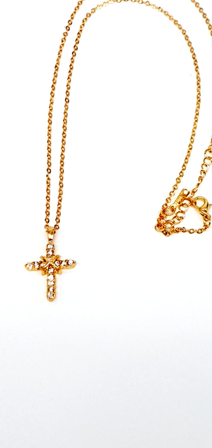 Exquisite 18ct Gold-Filled Rhinestone Encrusted Cross Necklace